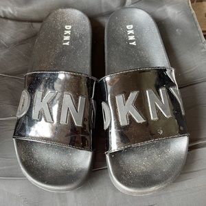 DKNY slides